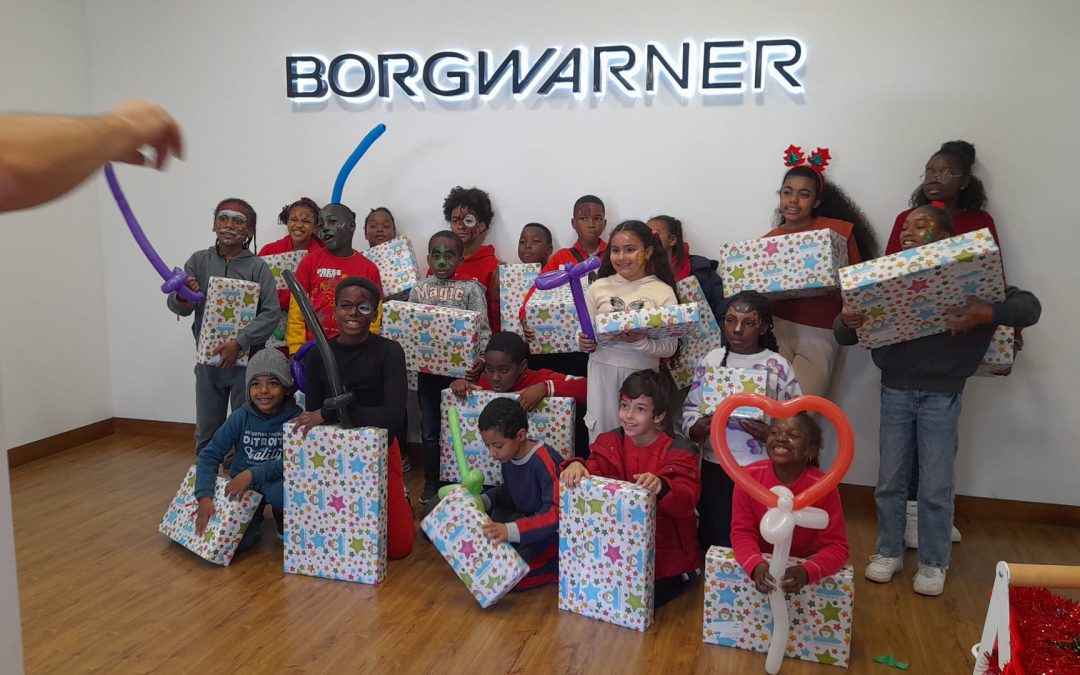 Centro Paroquial de Bem-Estar da Arrentela Participa na Festa de Natal da BorgWarner