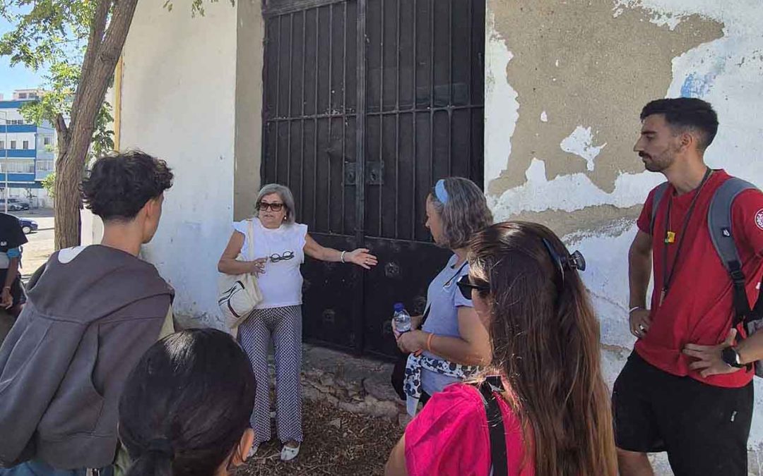 Grupo de Jovens da Paróquia de Monte Abraão visitam o Centro Paroquial de Arrentela